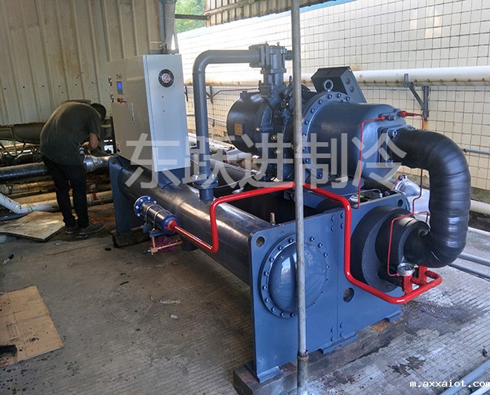 惠州惠阳油墨砂磨机用水冷螺杆冰水机案例